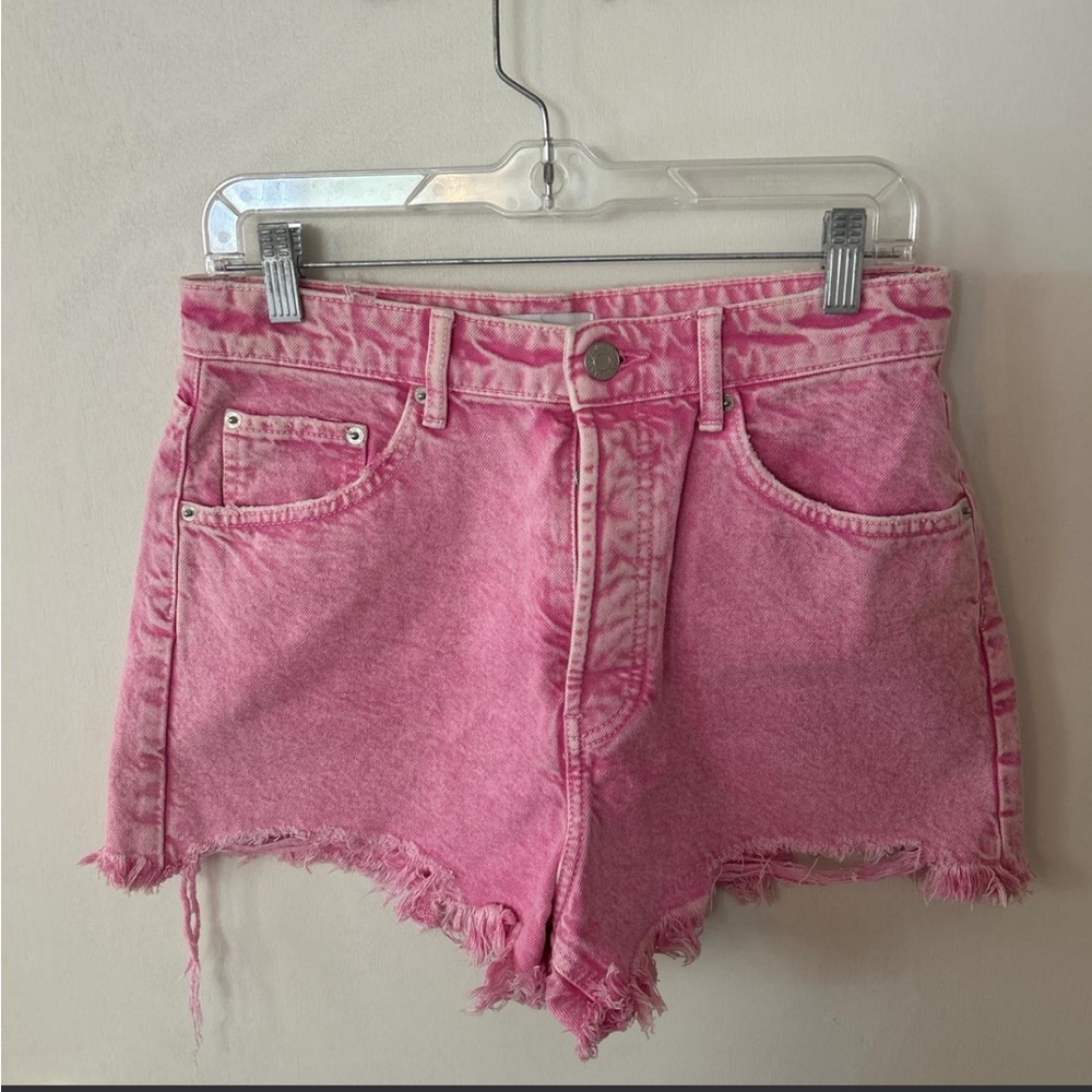 Zara Pink High-Rise Frayed Hem Denim Shorts